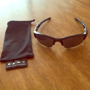 Oakley men’s sunglasses